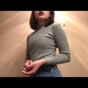 Gray Ribbed Turtleneck